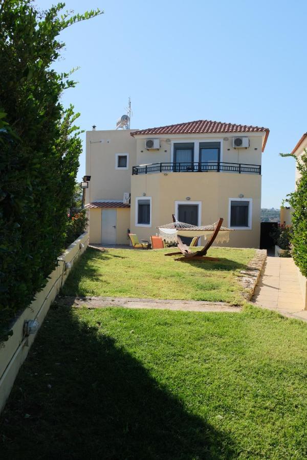 Sunny Hideaway Residence Close To The Nature Argoulidhés 外观 照片