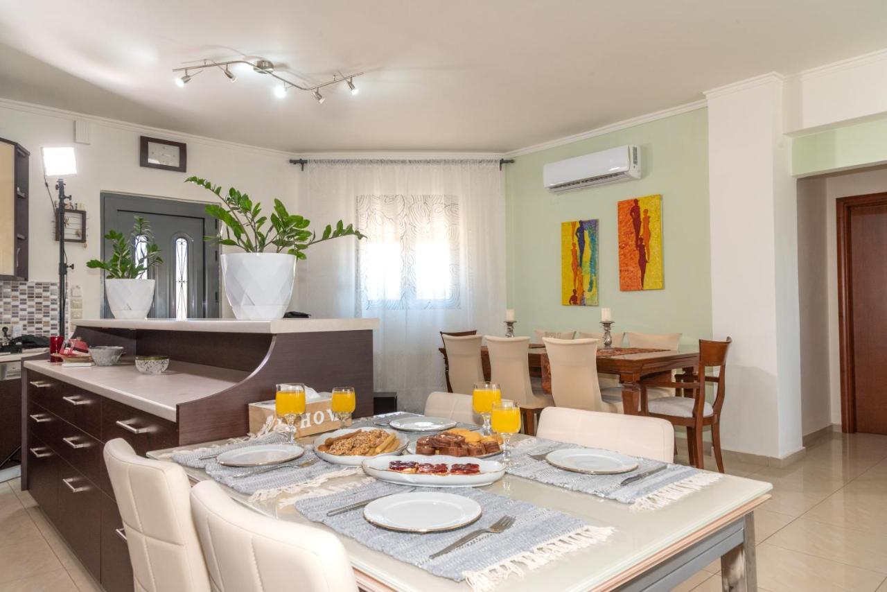 Sunny Hideaway Residence Close To The Nature Argoulidhés 外观 照片