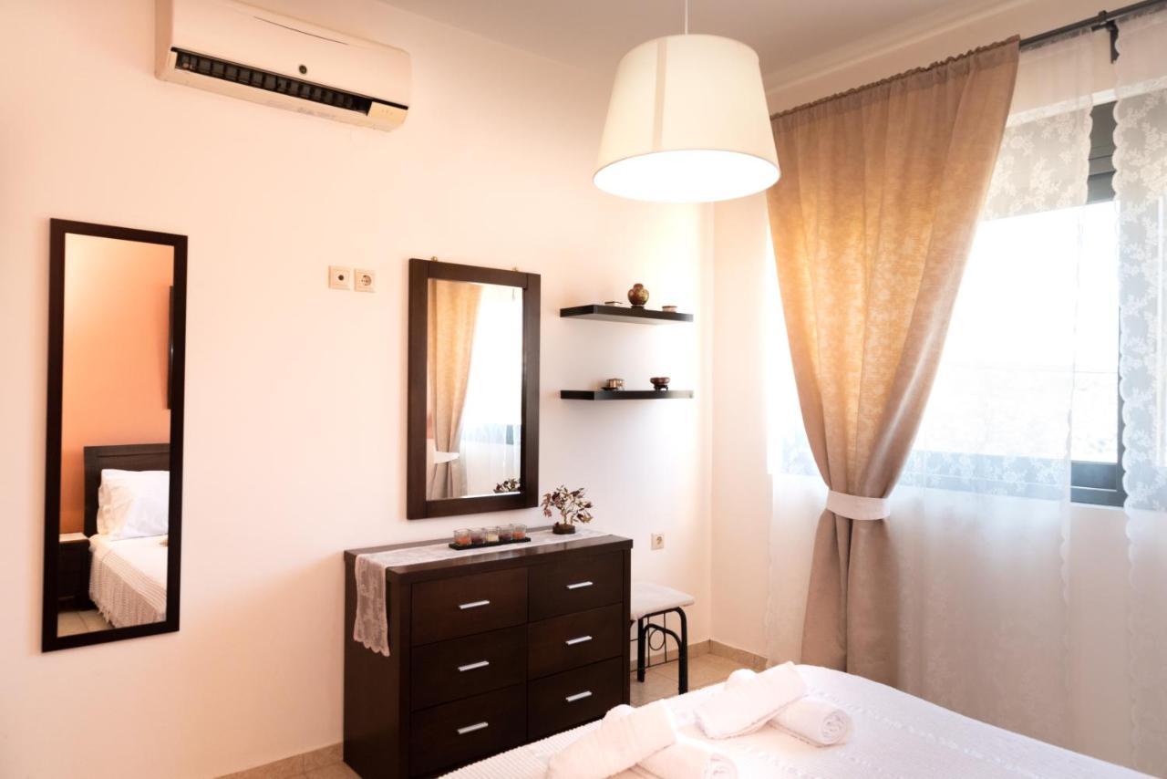 Sunny Hideaway Residence Close To The Nature Argoulidhés 外观 照片